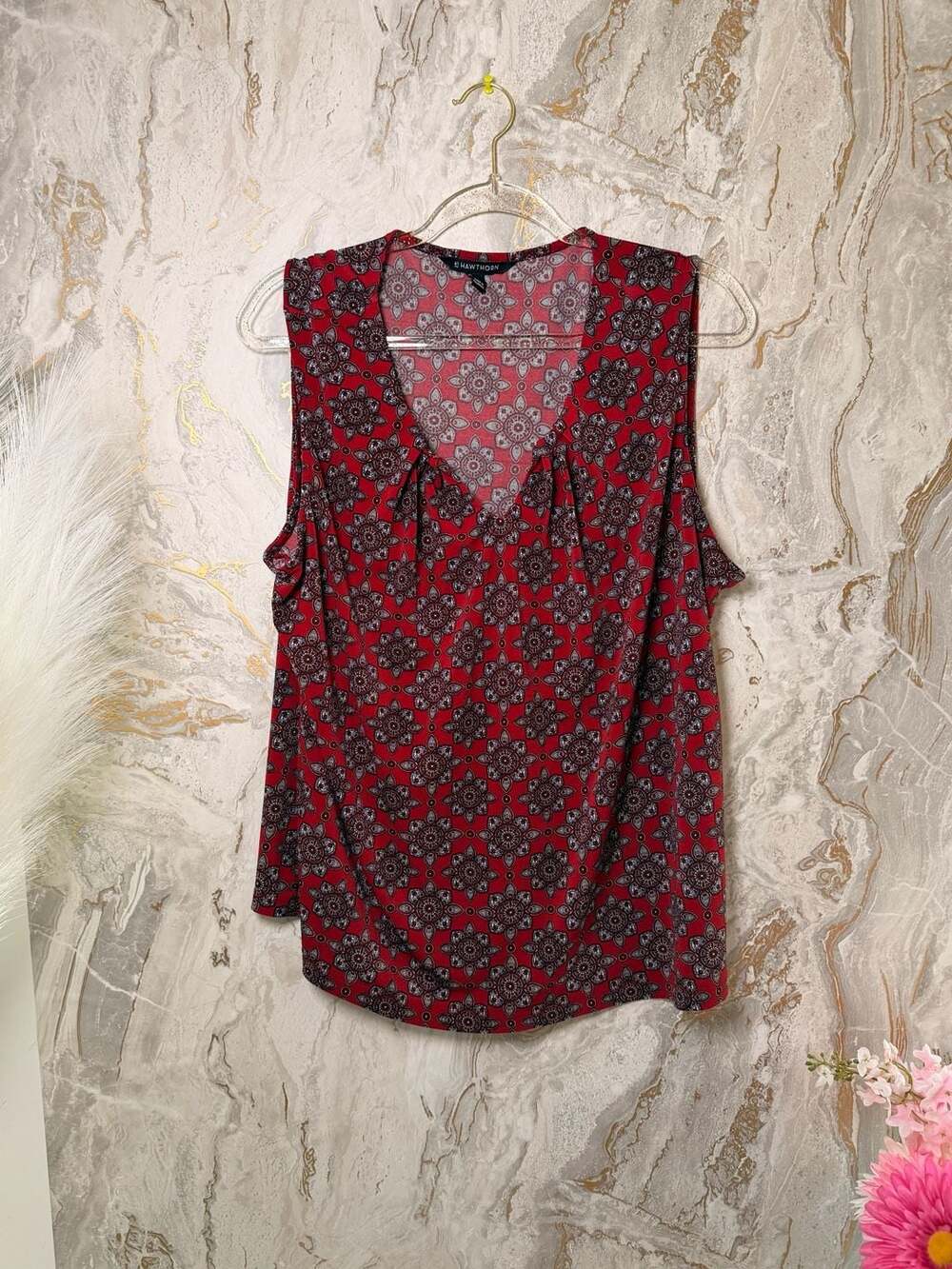 41 Hawthorn Red Medallion Print Sleeveless V-Neck Pleated Blouse XXL